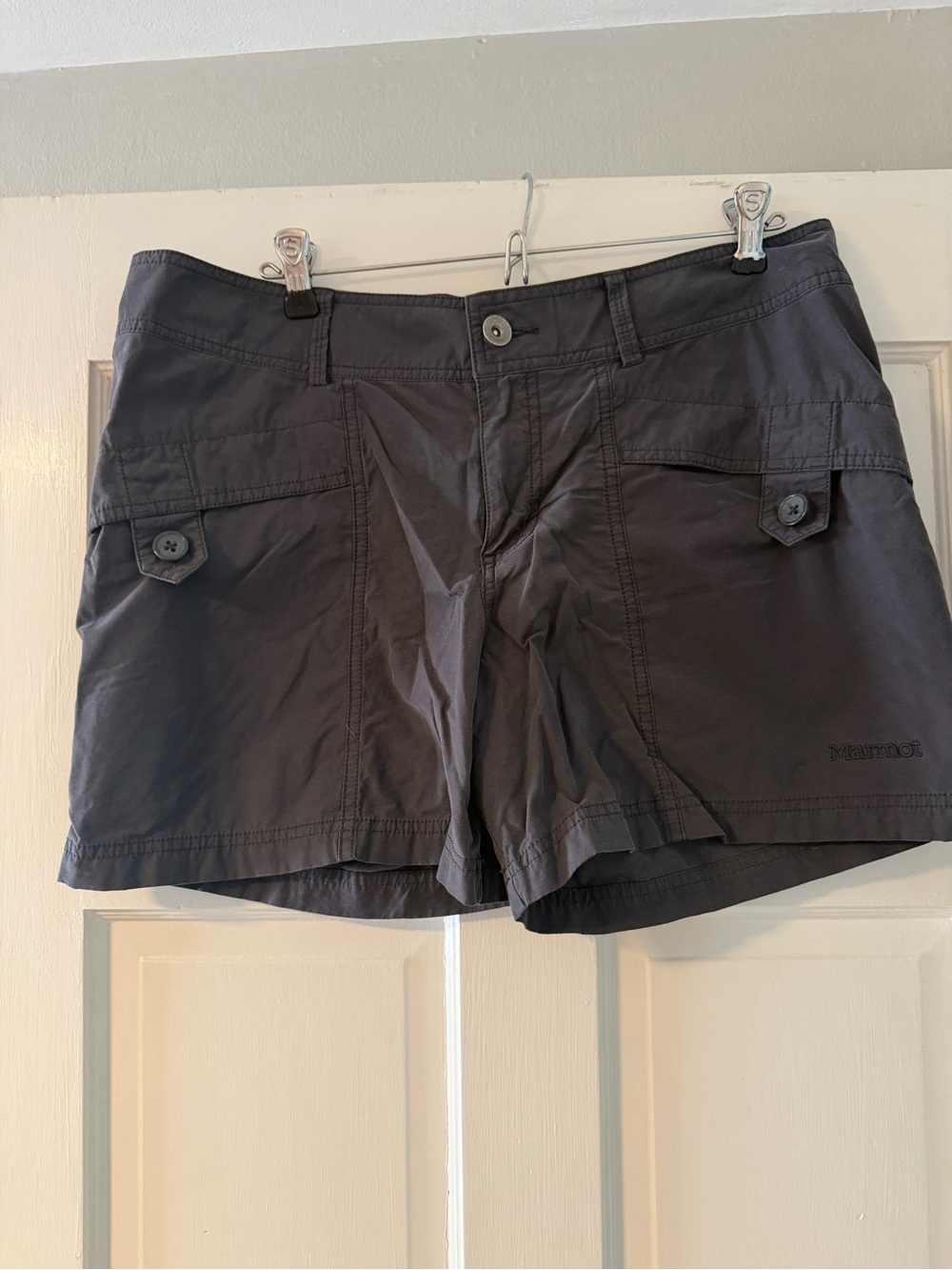 Marmot Women's Dark Gray Cargo Shorts